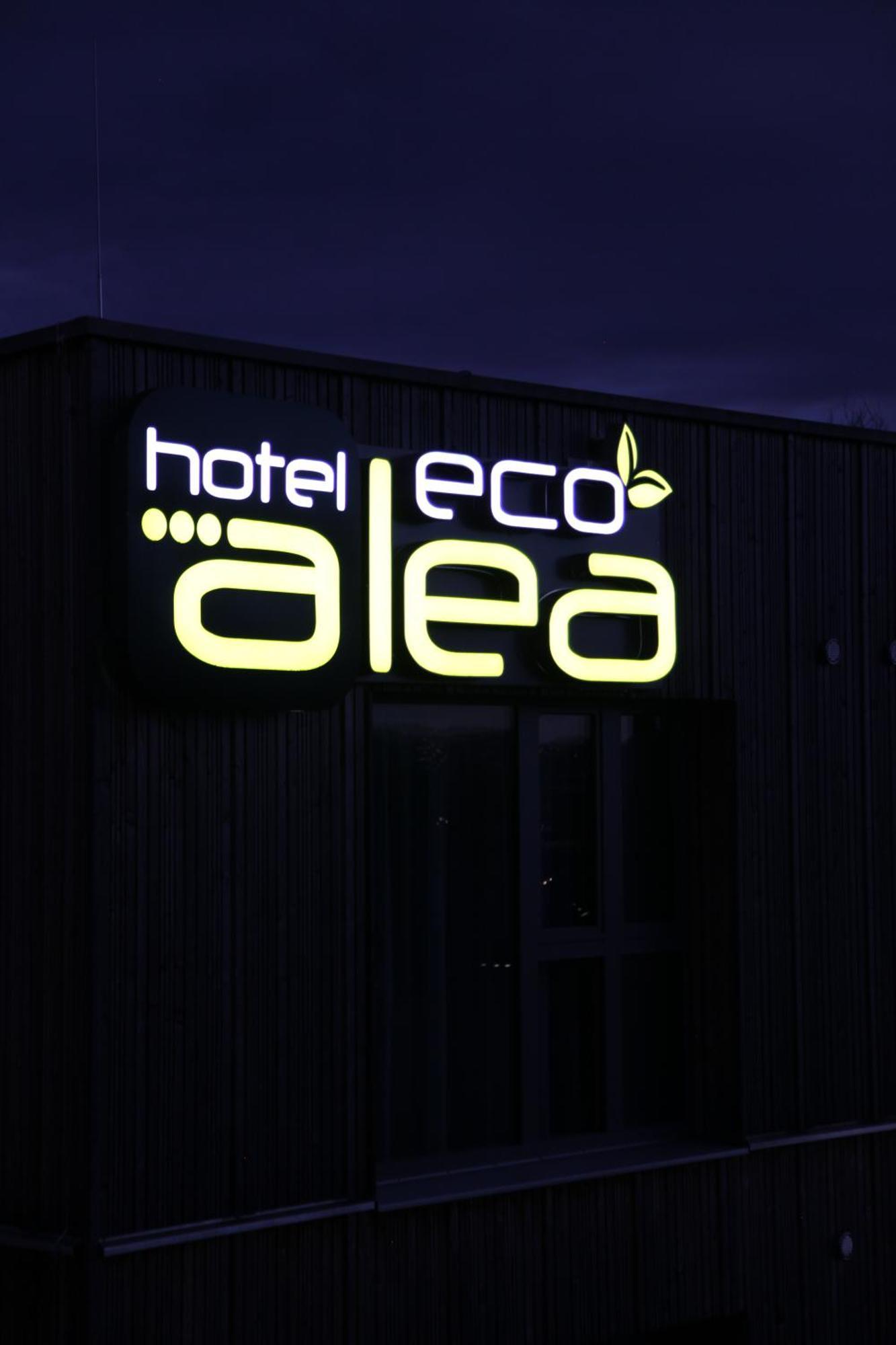 Oekohotel Aus Holz Alea Eco Pfaffenhofen an der Ilm Ngoại thất bức ảnh